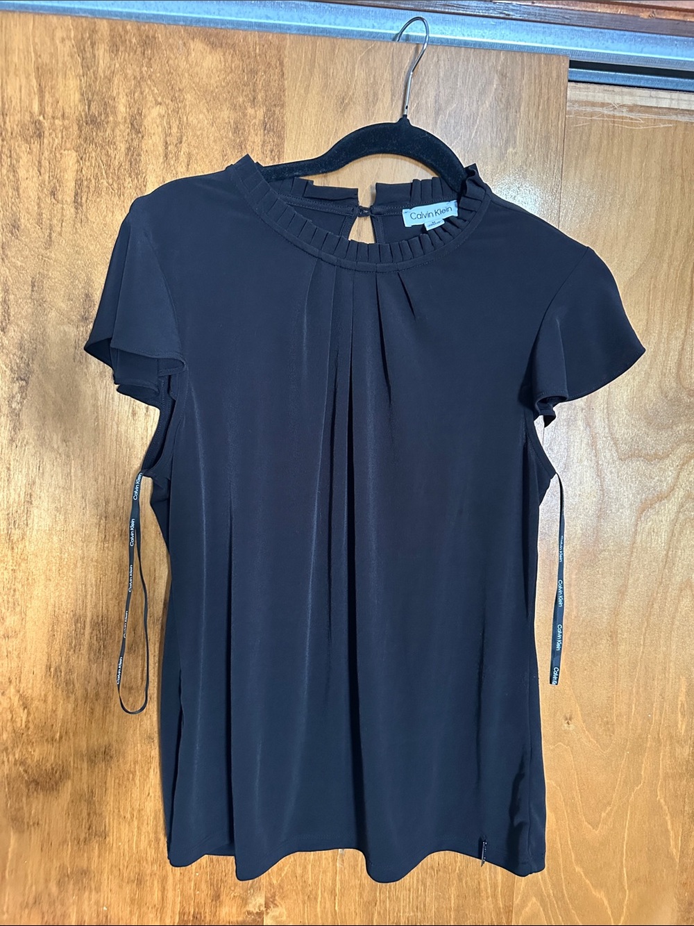 Calvin Klein Black Pleated Yoke Short Sleeve Blouse